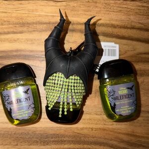 Bath and Body Works Maleficent Hand Sanitizer Pocket Bac & Holder Set + 3 NEW